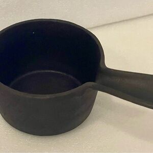 Cast Iron Melting Pot Sauce Pan Small 4.5” Diameter 2.5” Deep